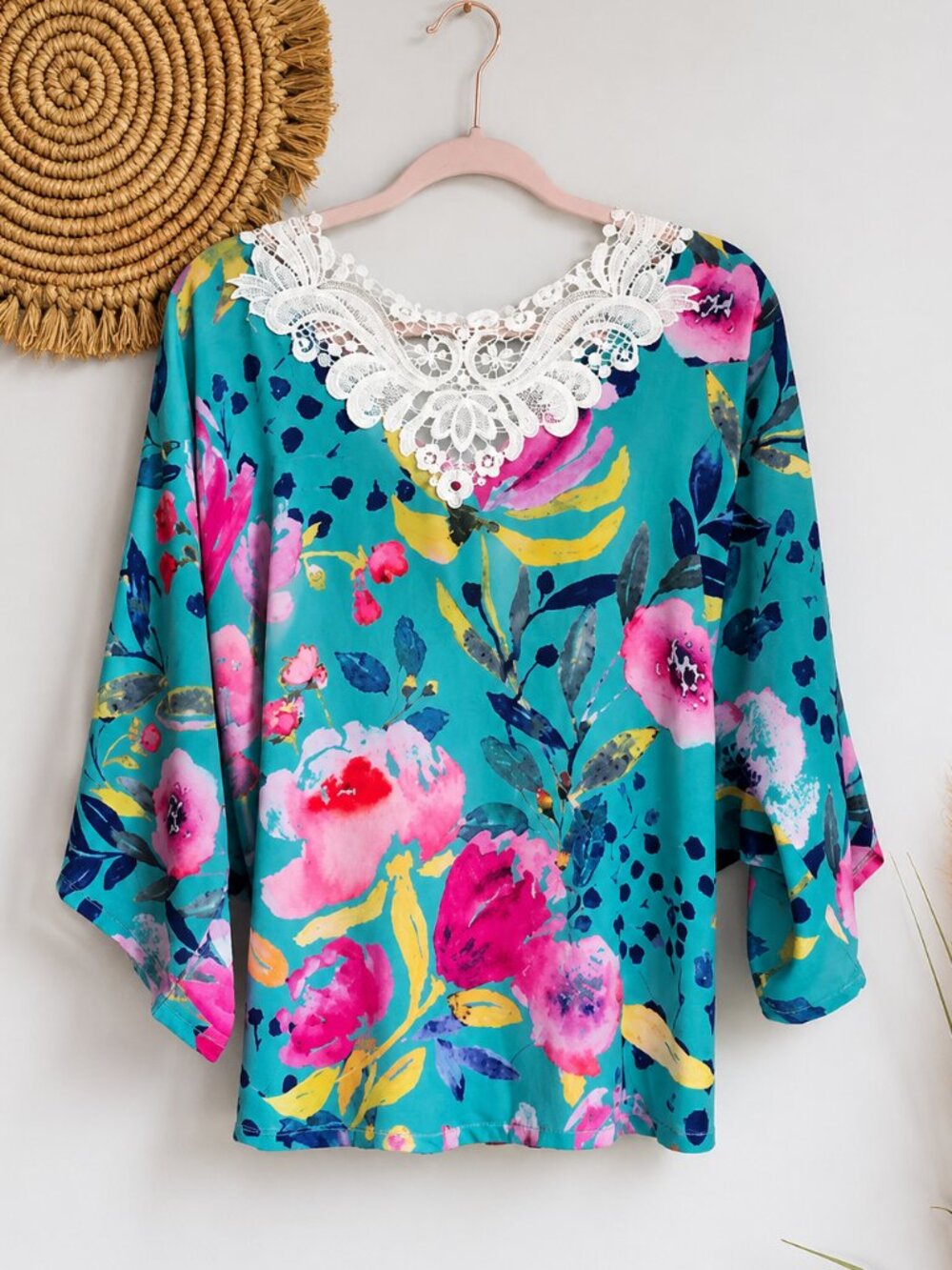 Anthropologie NEW Elizabeth Gillett Mollie Lace Floral Kimono SZ All One Size - Picture 3 of 11